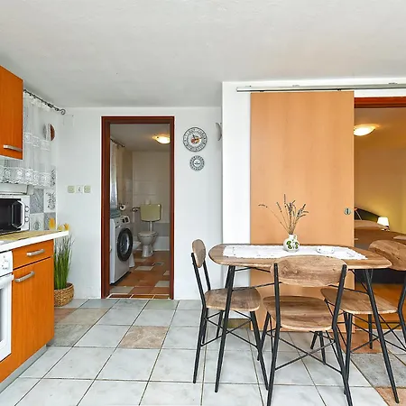 Milica 1391 Apartman