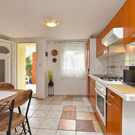 Apartman Milica 1391 *